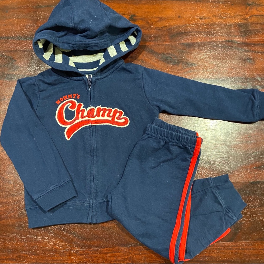 CARTERS I sweatsuit